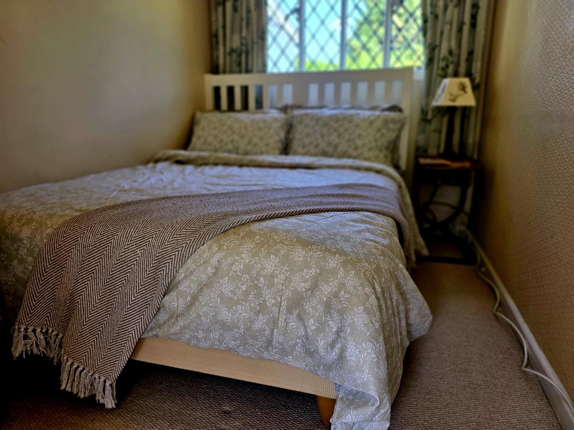 English Farmhouse Cottage Guildford Eksteriør billede